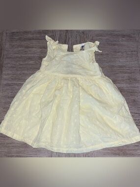 OshKosh 24M Baby Girl Yellow Eyelet Dress